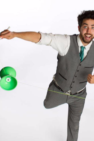 Diabolo teaching for circus skills workshop