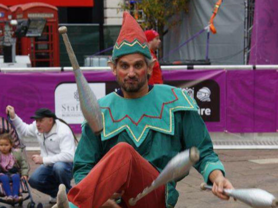 Circus skills workshops for Christmas events